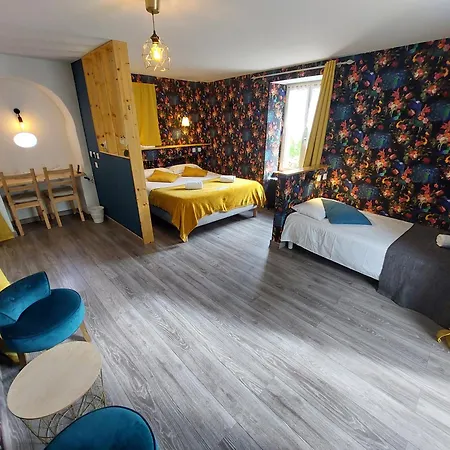 Szálloda Logis - De L'ile - 3 Etoiles Et Restaurant 3*