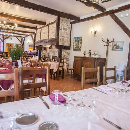 Logis - De L'ile - 3 Etoiles Et Restaurant Creysse