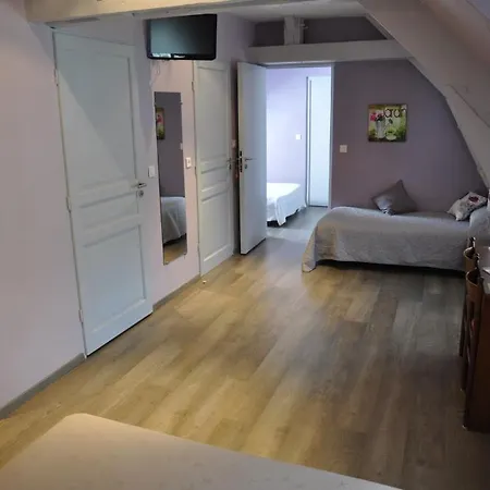 Hotel De L'île Creysse (Lot)