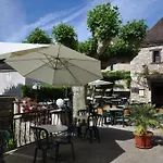 Logis - De L'ile - 3 Etoiles Et Restaurant Creysse (Lot)
