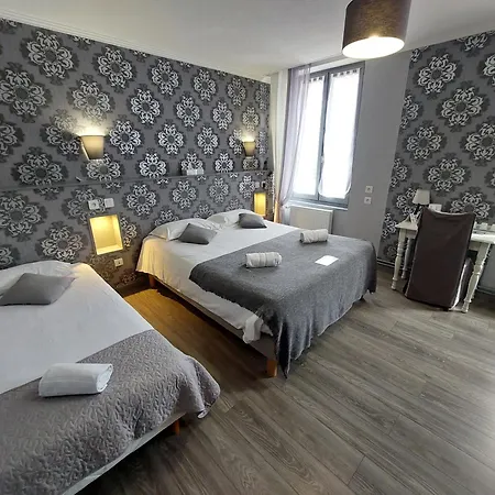 Logis - De L'ile - 3 Etoiles Et Restaurant Creysse (Lot)