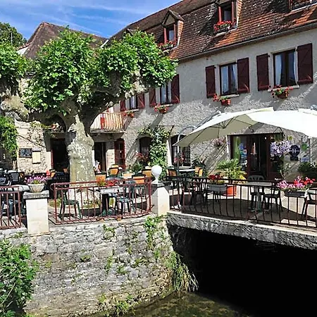Logis - De L'ile - 3 Etoiles Et Restaurant 3* Creysse (Lot)
