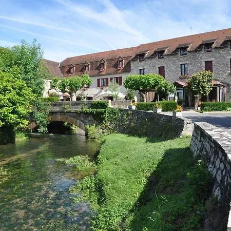 De L'île Hotel 3*
