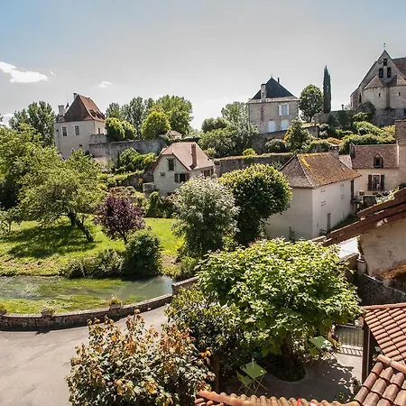 Hotell Logis - De L'ile - 3 Etoiles Et Restaurant Creysse (Lot)