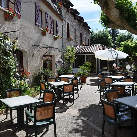 Ξενοδοχείο Logis - De L'ile - 3 Etoiles Et Restaurant Creysse (Lot)