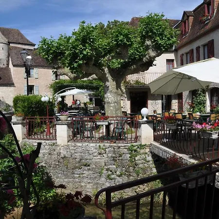 Hotell Logis - De L'ile - 3 Etoiles Et Restaurant 3*