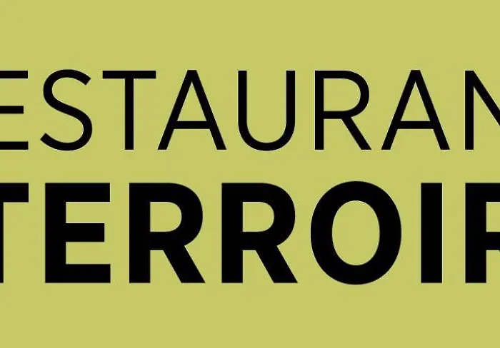 Logis - De L'ile - 3 Etoiles Et Restaurant Hotel Creysse (Lot)