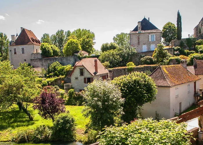 Logis - De L'ile - 3 Etoiles Et Restaurant Creysse (Lot)