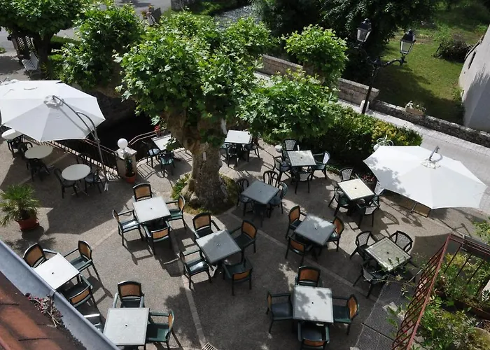 Logis - De L'ile - 3 Etoiles Et Restaurant Hotel Creysse (Lot)