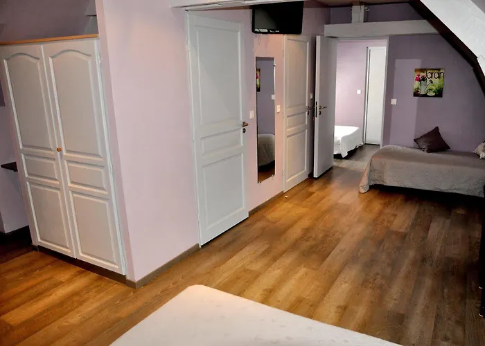 Logis - De L'ile - 3 Etoiles Et Restaurant