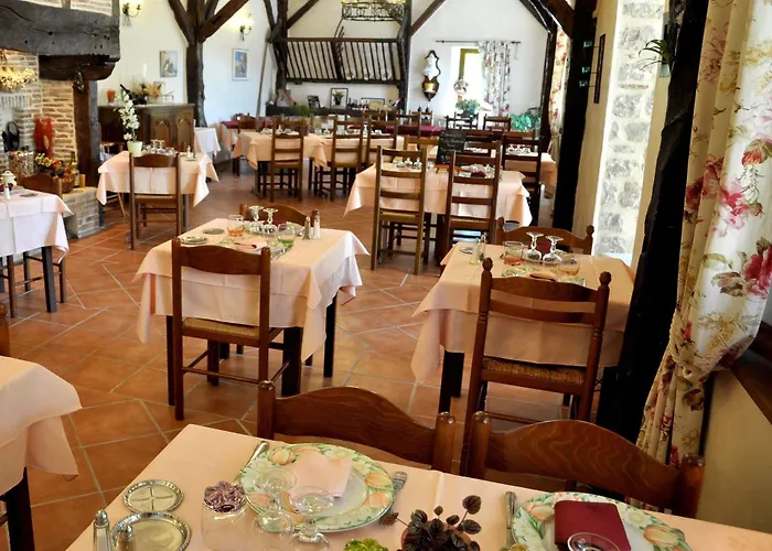 Logis - De L'ile - 3 Etoiles Et Restaurant